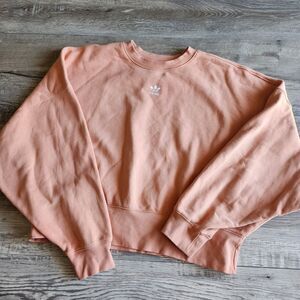 (M) Adidas crewneck